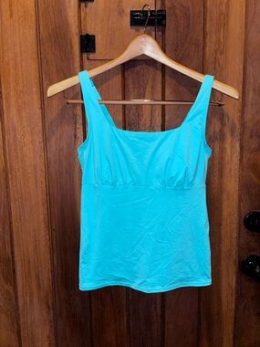 Lands’ End Minty Green Swim Tankini Top Tank
